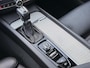 Volvo V60 T6 AUT8 310PK Inscription, Standkachel | Adaptieve Cruise Control met Pilot Assist | BLIS Dodehoekdetectie | 19 inch lichtmetalen velgen | Trekhaak, semi elektrisch inklapbaar | Park Assist voor & achter met camera |