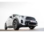 MINI Countryman Cooper S E ALL4 Panoramadak - Active Cruise Control - Harman Kardon - Elektrisch verstelbare/verwarmde stoelen - Comfort acces - Elektrisch inklapbare buitenspiegels - Driving/Park Assistant -