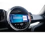MINI Countryman Cooper S E ALL4 Panoramadak - Active Cruise Control - Harman Kardon - Elektrisch verstelbare/verwarmde stoelen - Comfort acces - Elektrisch inklapbare buitenspiegels - Driving/Park Assistant -