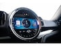 MINI Countryman Cooper S E ALL4 Panoramadak - Active Cruise Control - Harman Kardon - Elektrisch verstelbare/verwarmde stoelen - Comfort acces - Elektrisch inklapbare buitenspiegels - Driving/Park Assistant -