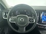 Volvo V60 B4 Essential Edition | Parkeercamera | Stoel- en stuurverwarming | Trekhaak | Getint glas