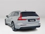 Volvo V60 B4 Essential Edition | Parkeercamera | Stoel- en stuurverwarming | Trekhaak | Getint glas