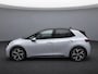 Volkswagen ID.3 Pro 58 kWh / Camera / App-connect / Navi / Parkeersensoren V en A / 19'' Inch velegn