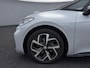 Volkswagen ID.3 Pro 58 kWh / Camera / App-connect / Navi / Parkeersensoren V en A / 19'' Inch velegn