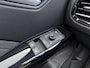 Volkswagen ID.3 Pro 58 kWh / Camera / App-connect / Navi / Parkeersensoren V en A / 19'' Inch velegn
