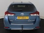 Toyota Auris Touring Sports 1.8 Hybrid Executive | Dealer onderhouden | Trekhaak | Stoelverwarming | Parkeersensoren voor+achter met asisstent | Climate Control | Cruise Control | Navigatie | Achteruitrijcamera | Bluetooth |