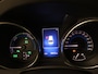 Toyota Auris Touring Sports 1.8 Hybrid Executive | Dealer onderhouden | Trekhaak | Stoelverwarming | Parkeersensoren voor+achter met asisstent | Climate Control | Cruise Control | Navigatie | Achteruitrijcamera | Bluetooth |