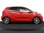 Kia Picanto 1.0 CVVT Design Edition Navigatie - Climate Control - Cruise Control - Achteruitrijcamera - Apple Carplay / Android Auto Virena Zekerheidspakket t.w.v. €895,