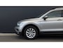 Volkswagen Tiguan 1.4 TSI Comfortline Business l Panoramadak Elektr. l Stoelverwarming l Luxe bekleding l Navigatie l Parkeersensoren voor en achter l