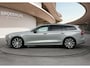 Volvo V60 2.0 T8 Plug-in hybrid AWD Plus Dark | Trekhaak | Panoramadak | HUD | PDC V+A en 360 camera | Extra Getint Glas | Stoel + Stuurverwarming | Apple Carplay-Android Auto |