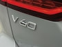 Volvo V60 2.0 T8 Plug-in hybrid AWD Plus Dark | Trekhaak | Panoramadak | HUD | PDC V+A en 360 camera | Extra Getint Glas | Stoel + Stuurverwarming | Apple Carplay-Android Auto |