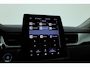 Renault Captur 1.6 E-Tech Plug-in Hybrid 160 Intens | Rijklaar! | SOH 86% | Cruise Control | Camera | Keyless | Trekhaak | All Season