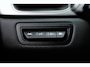 Renault Captur 1.6 E-Tech Plug-in Hybrid 160 Intens | Rijklaar! | SOH 86% | Cruise Control | Camera | Keyless | Trekhaak | All Season