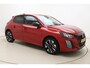 Peugeot 208 1.2 Hybrid 110 e-DCS6 Allure | Automaat | Cruise control adaptief met Stop&Go | Stof/kunstlederen bekleding | Climate control | Achteruitrijcamera | Apple Carplay/Android Auto | DAB | Navigatie full map