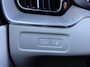 Volvo XC60 BWJ 2023 2.0 T6 Plug-in hybrid 357 PK AWD Plus Black Edition PANORAMADAK | ADAPTIVE CRUISE + PILOT ASIST | KEYLESS | 360 CAM. | ELEKTR. STOELEN + MEMORY | STOEL+STUUR VERW. | ACHTERBANK VERW. | BLIS | CARPLAY | ELEKTR. KLEP | DRAADLOZE TELEFOONLADER