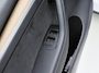 Tesla Model Y Standard RWD Plus 299pk 92,1% SoH [ TREKHAAK+AMD RYZEN+LFP+AUTOPILOT+19 INCH+PREMIUM AUDIO ]