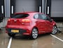 Kia Rio ExecutiveLine 1.2 CVVT 86pk CAMERA | CRUISE.C | 17''LM | NAVI | STOEL/STUURVERW.