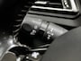 Peugeot 308 1.6 THP Première/ Trekhaak/ Panorama-Dak/ Keyless/ LED Koplampen/ 16'' LMV/ Navi/ Clima/ Cruise Adaptive/ Elek. pakket/ Bluetooth/ Armsteun/ Multi. LEDER. Stuur/ Mistl./ PDC/ Chroom.