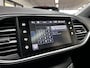 Peugeot 308 1.6 THP Première/ Trekhaak/ Panorama-Dak/ Keyless/ LED Koplampen/ 16'' LMV/ Navi/ Clima/ Cruise Adaptive/ Elek. pakket/ Bluetooth/ Armsteun/ Multi. LEDER. Stuur/ Mistl./ PDC/ Chroom.