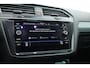 Volkswagen Tiguan 1.5 TSI Life | Rijklaar! | Adapt. Cruise | Camera | Trekhaak | Apple CarPlay + NAV | Digi. cockpit |