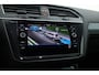 Volkswagen Tiguan 1.5 TSI Life | Rijklaar! | Adapt. Cruise | Camera | Trekhaak | Apple CarPlay + NAV | Digi. cockpit |