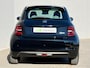 Fiat 500e La Prima by Bocelli 42 kWh / SOH 96% / Panoramadak / Winter & Style pakket / Leder / CCS snelladen / Achteruitrijcamera / JBL Audio Systeem / Stoelverwarming / Adaptief cruise control / Keyless Entry/Start /