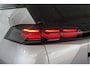 Peugeot 2008 1.2 Hybrid 136 GT Panoramadak Camera Keyless Dodehoek