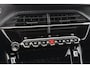 Peugeot 2008 1.2 Hybrid 136 GT Panoramadak Camera Keyless Dodehoek
