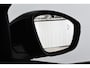 Peugeot 2008 1.2 Hybrid 136 GT Panoramadak Camera Keyless Dodehoek