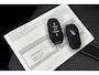 Peugeot 2008 1.2 Hybrid 136 GT Panoramadak Camera Keyless Dodehoek