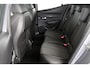 Peugeot 2008 1.2 Hybrid 136 GT Panoramadak Camera Keyless Dodehoek