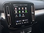 Volvo XC40 2.0 B4 Plus Dark | Trekhaak | Stuurwiel+Stoelverwarming | Adapt. Cruise | Apple Carplay/Android Auto |