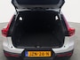 Volvo XC40 2.0 B4 Plus Dark | Trekhaak | Stuurwiel+Stoelverwarming | Adapt. Cruise | Apple Carplay/Android Auto |