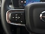 Volvo XC40 2.0 B4 Plus Dark | Trekhaak | Stuurwiel+Stoelverwarming | Adapt. Cruise | Apple Carplay/Android Auto |