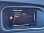 Volvo V40 Cross Country 2.0 T3 Momentum | Xenon | Trekhaak | Stoelverwarming | Navi | PDC | Cruise | LMV 18" |