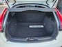 Volvo V40 Cross Country 2.0 T3 Momentum | Xenon | Trekhaak | Stoelverwarming | Navi | PDC | Cruise | LMV 18" |
