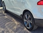 Volvo V40 Cross Country 2.0 T3 Momentum | Xenon | Trekhaak | Stoelverwarming | Navi | PDC | Cruise | LMV 18" |