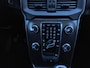 Volvo V40 Cross Country 2.0 T3 Momentum | Xenon | Trekhaak | Stoelverwarming | Navi | PDC | Cruise | LMV 18" |