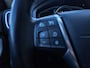 Volvo V40 Cross Country 2.0 T3 Momentum | Xenon | Trekhaak | Stoelverwarming | Navi | PDC | Cruise | LMV 18" |