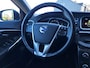Volvo V40 Cross Country 2.0 T3 Momentum | Xenon | Trekhaak | Stoelverwarming | Navi | PDC | Cruise | LMV 18" |