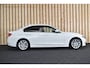 BMW 3-Serie 320i Upgrade Edition 184 PK Automaat NL-auto Xenon Leer Clima Cruise + Nwe APK