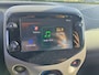 Peugeot 108 1.0 e-VTi Active Rijklaar “Sinds 1970 | 5.000+ reviews | Score 9,5 | Service zoals ’t hoort” Henk Jongen Auto's in Helmond,  al 50 jaar service zoals 't hoort!