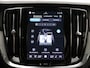 Volvo V60 T6 PLUG-IN HYBRID ULTRA DARK BOWERS&WILKINS MASSAGE 19INCH 360GR