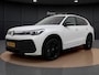 Volkswagen Tiguan R-Line 1.5 eHybrid 272 PK | Pano Dak | Black Style | 360 Camera | Head-up Display | Harman Kardon | Side Assist | ACC | Elek. Achterklep | Elek. Stoelen | Leder | Stuur-/Stoelverwarming V+A | 20'' |