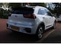 Kia Niro EV E-niro 64 kWh *DynamicLine* | SOH 97,4% | 3-fase | Carplay | Adaptive Cruise & Climate Control | Camera | Stuur & Stoel Verwarming | Privacy |