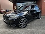 BMW X3 xDrive30e High Executive M-Sport Shadow Line // LEDER // ELEK.STOEL+GEHEUGEN // ELEK. KLEP // SCHUIF-KANTELDAK // 360 CAMERA+SENSOREN // KEYLESS // NAVI+CARPLAY // VIRTUAL COCKPIT //