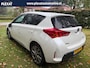 Toyota Auris 1.8 Hybrid Lease Pro Aut. | LET OP SCHADE | Panorama | Xenon | JBL Sound | Navigatie | Historie | Stoelverwarming |
