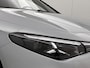 Mercedes-Benz CLA Shooting Brake 250+ Business Solution Luxury 85.5 kWh | Nightpakket | Parkeerpakket | Trekhaak |	Vast panoramadak | GUARD 360° | 18 inch vijfspaaks lichtmetalen velgen | Warmtewerend, donkergetint glas |
