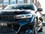 BMW 3-Serie Touring 320e ORG NL PANO HARMAN KARDON CAMERA 19 INCH MEMORY STOEL TREKHAAK