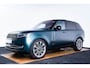 Land Rover Range Rover 4.4 P530 Trekhaak - Panoramadak - Adaptieve Cruise Control - SV Bespoke Hemelbekleding/vloermatten - SV Bespoke volledig uitgebreide Leder upgrade - HomeLink - Shadow Exterior Pack -